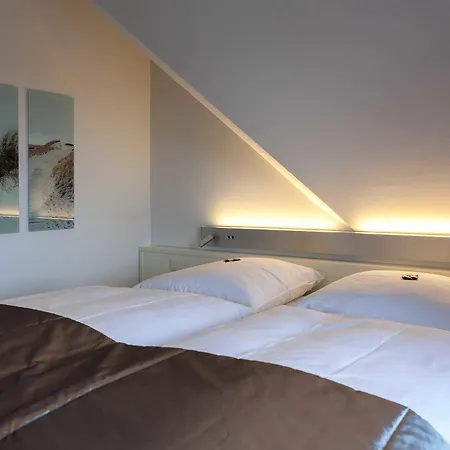 아파트 Landhaus Berthin Bleeg Di Fuutoorn