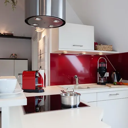 아파트 Landhaus Berthin Bleeg Di Fuutoorn *